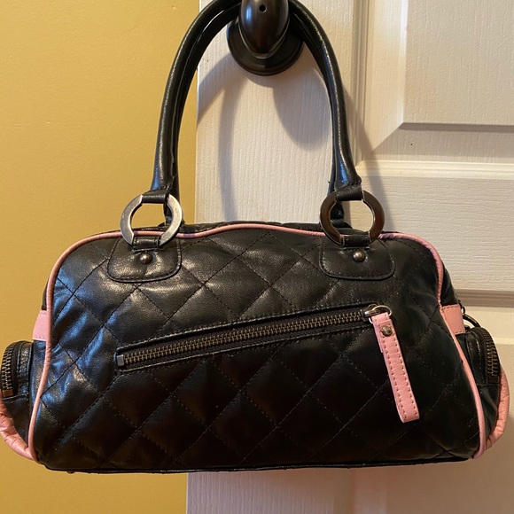 Guess purse - Picture 3 of 5